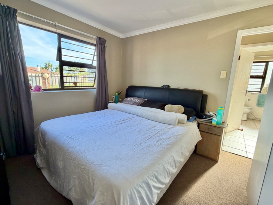 3 Bedroom Property for Sale in Kabega Park Eastern Cape